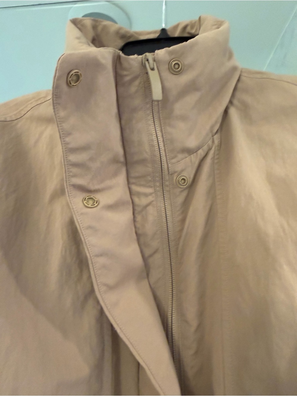 Lululemon Always Effortless Jacket- "Evolve". Size Small. Worn once. With hood. - Picture 10 of 12